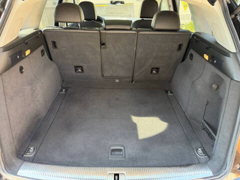 2016 Audi Q5 2.0T quattro Premium Plus