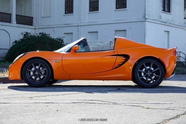 2005 Lotus Elise