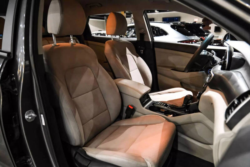 2020 Hyundai Tucson SE