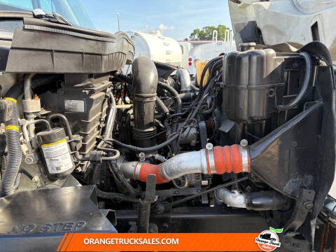 2010 International WorkStar 7400