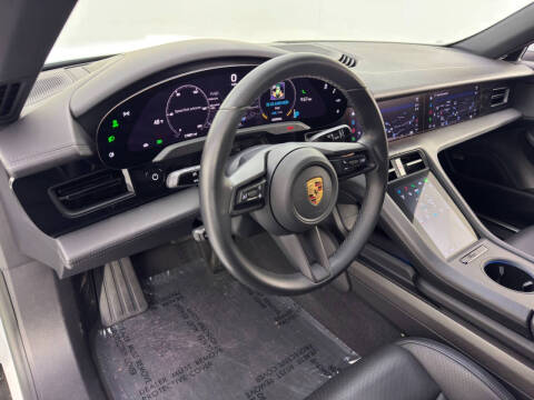 2022 Porsche Taycan 4S