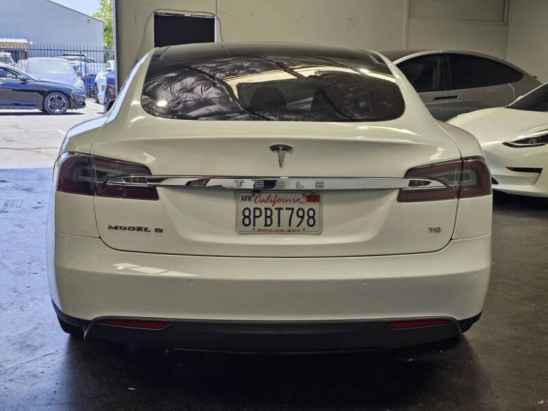 2016 Tesla Model S 70