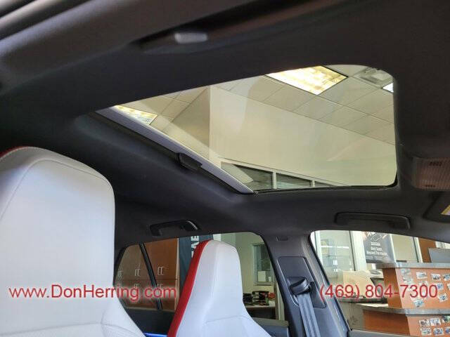 2024 Volkswagen Golf GTI 380 SE