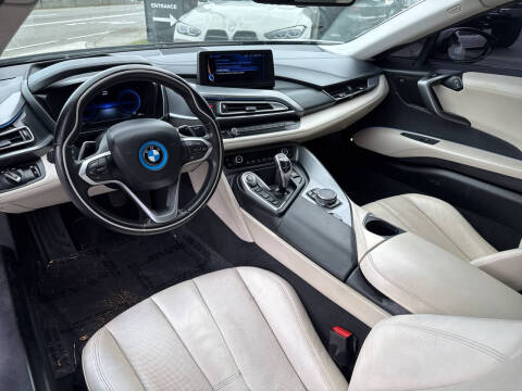 2015 BMW i8