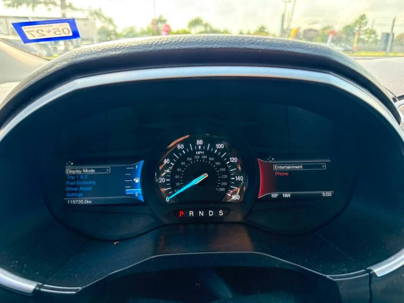 2017 Ford Edge Titanium