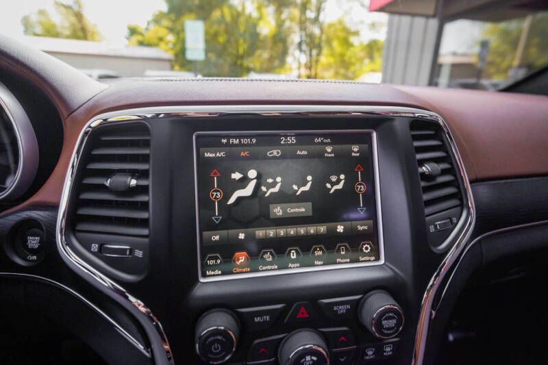 2018 Jeep Grand Cherokee Summit
