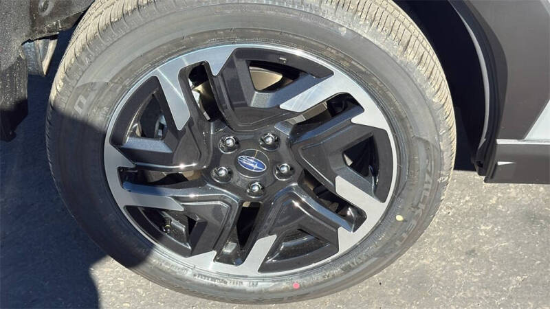 2025 Subaru Forester Limited Hybrid