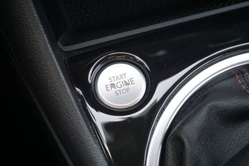 2013 Volkswagen Beetle Turbo PZEV Fender Edition