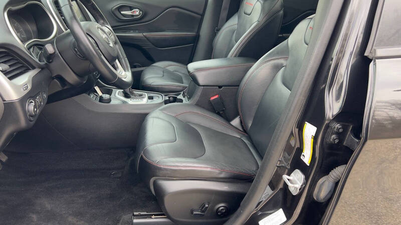 2014 Jeep Cherokee Trailhawk