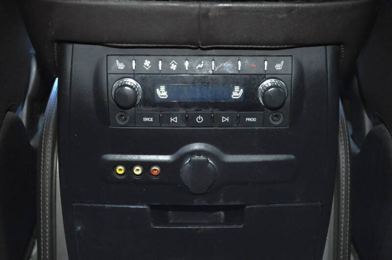 2013 Cadillac Escalade Platinum Edition