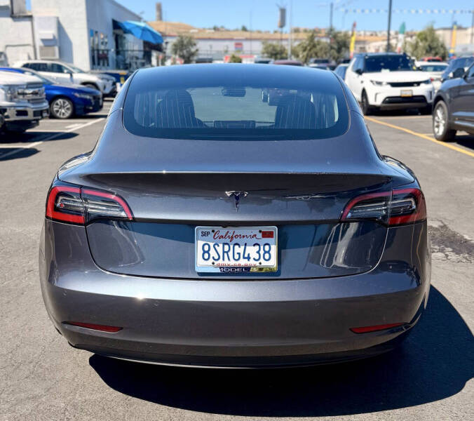 2020 Tesla Model 3 Standard Range Plus