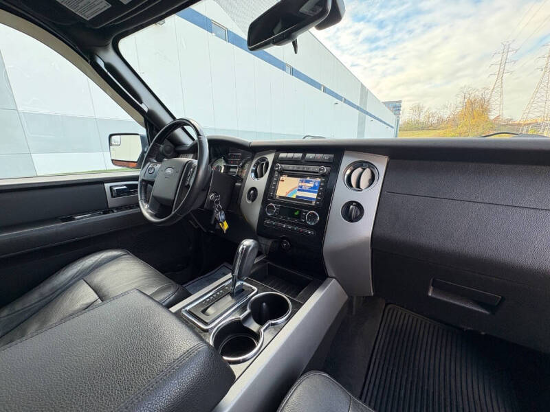 2012 Ford Expedition Limited