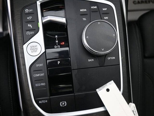 2024 BMW 3 Series 330i xDrive