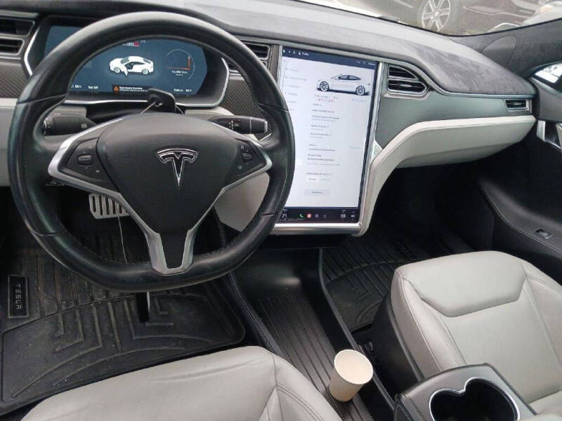 2016 Tesla Model S