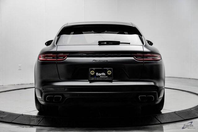 2018 Porsche Panamera Turbo Sport Turismo