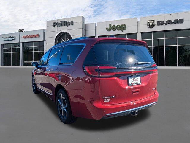 2026 Chrysler Pacifica Pinnacle