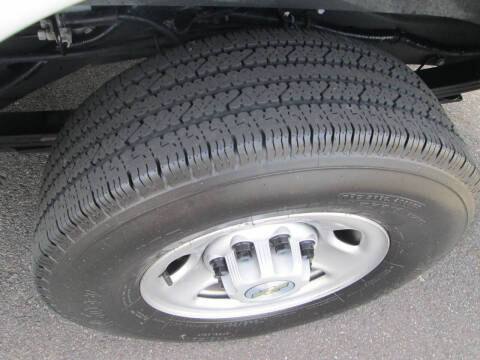 2023 Chevrolet Express 2500