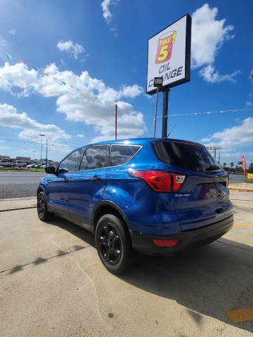 2019 Ford Escape S