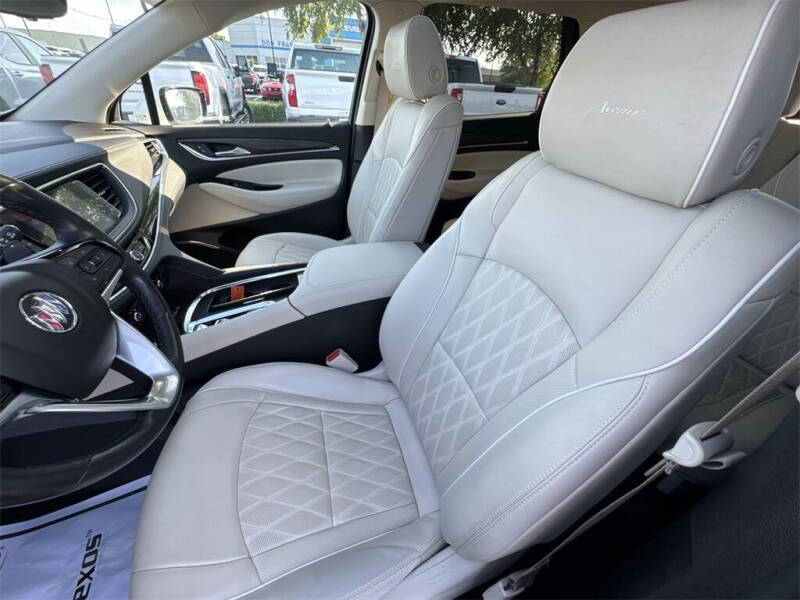 2022 Buick Enclave Avenir