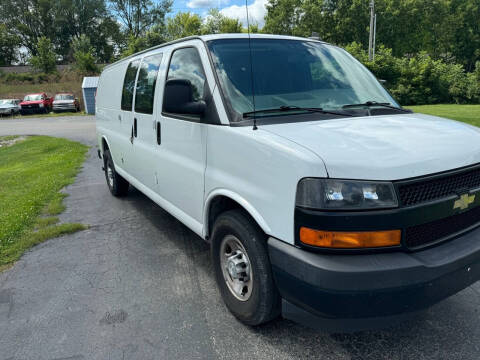 2018 Chevrolet Express for sale at Sinclair Auto Inc. in Pendleton IN