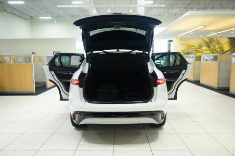 2023 Jaguar F-PACE P250 S