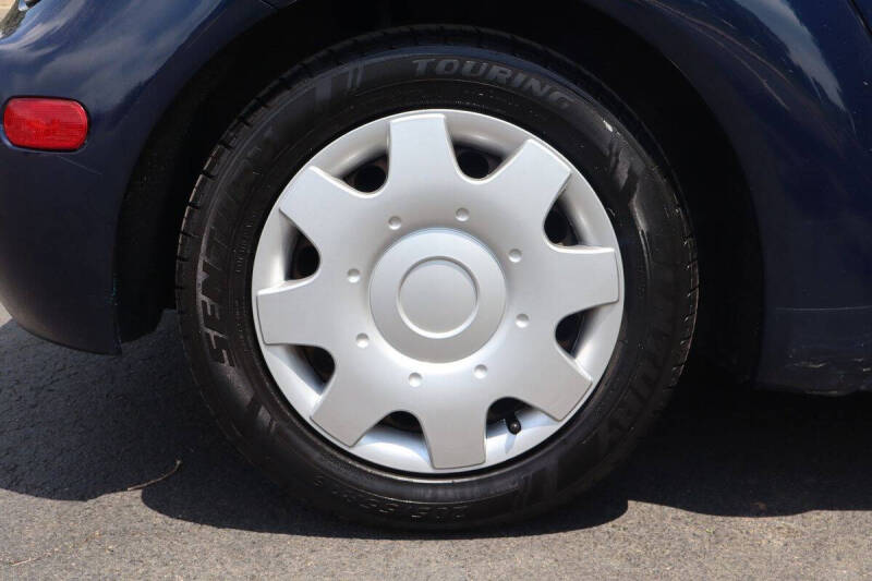 2003 Volkswagen New Beetle GL