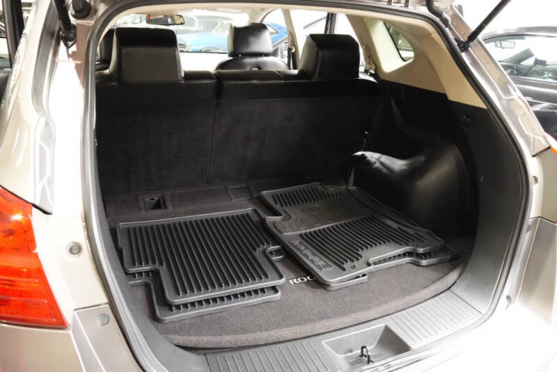 2011 Nissan Rogue SV