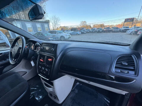 2014 Dodge Grand Caravan SE 30th Anniversary