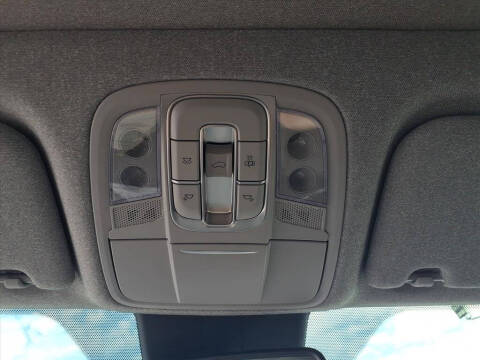 2019 Hyundai Santa Fe Limited 2.4L