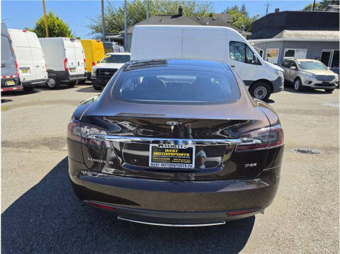 2013 Tesla Model S Performance