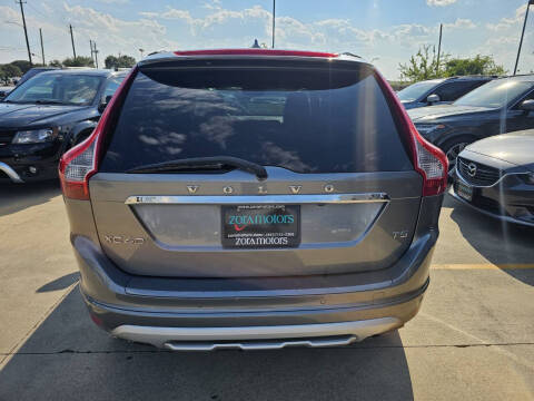 2017 Volvo XC60 T5 Dynamic