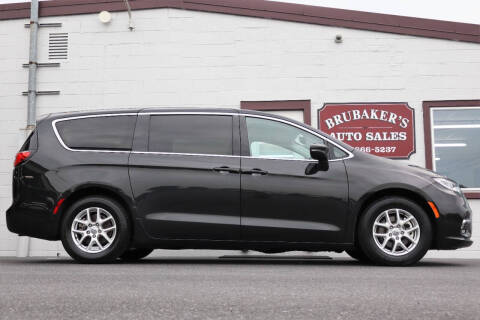 2023 Chrysler Pacifica Touring L