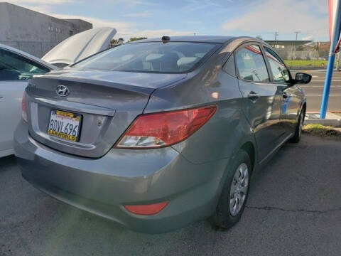 2015 Hyundai Accent GLS