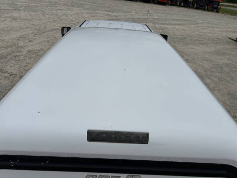 2016 ARE 8' Contractor Camper Shell