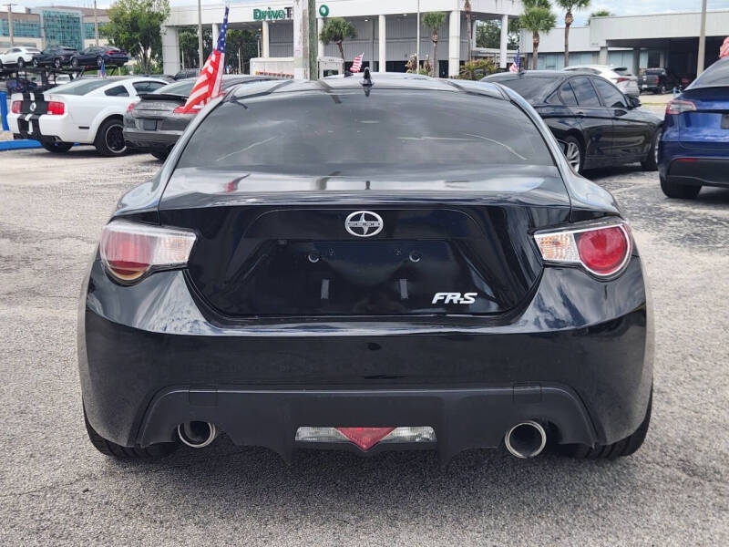 2016 Scion FR-S