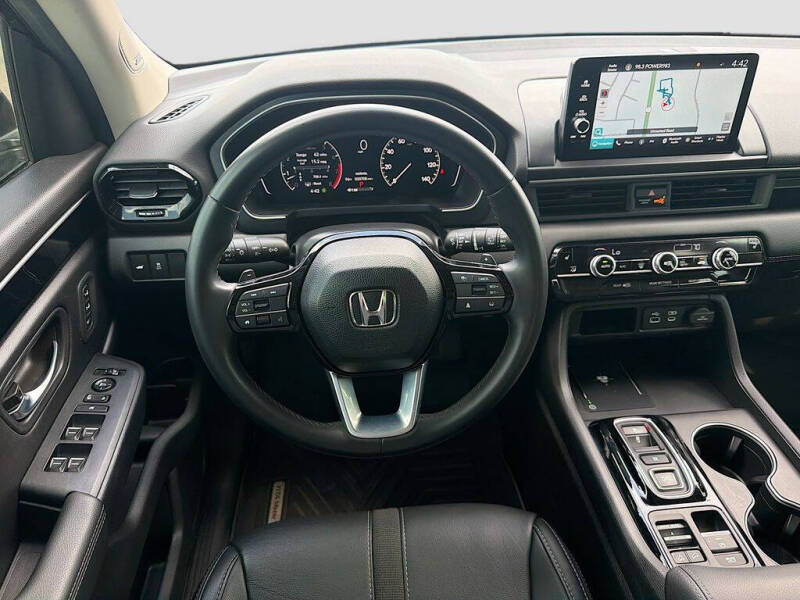 2025 Honda Pilot Touring