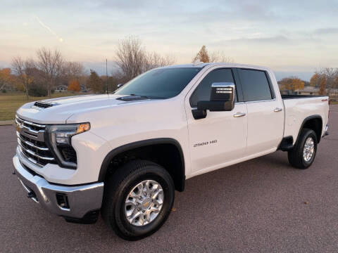 2024 Chevrolet Silverado 2500HD for sale at TRUCK COUNTRY MOTORS, LLC in Sioux Falls SD