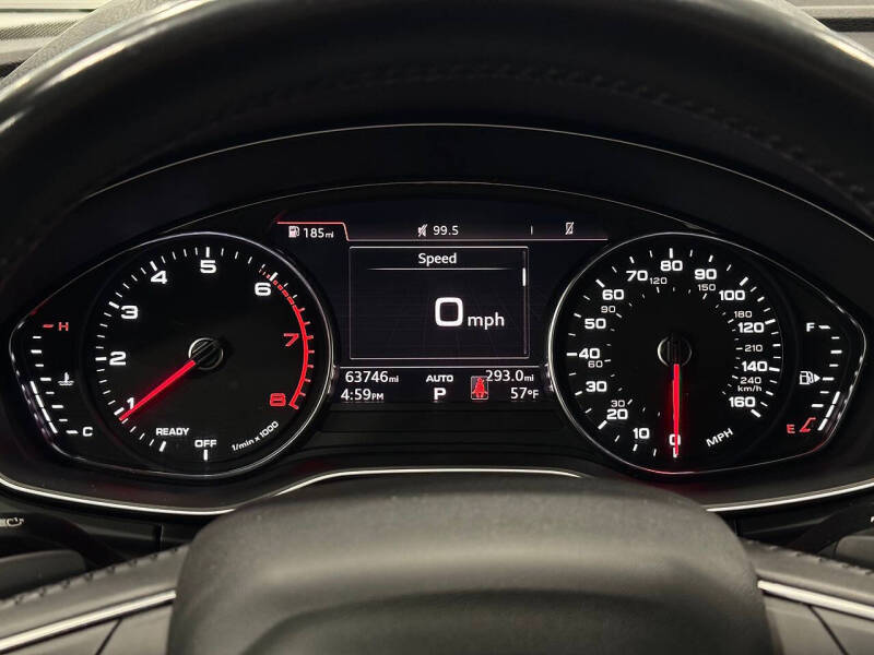 2020 Audi Q5 quattro Titanium Premium 45 TFSI