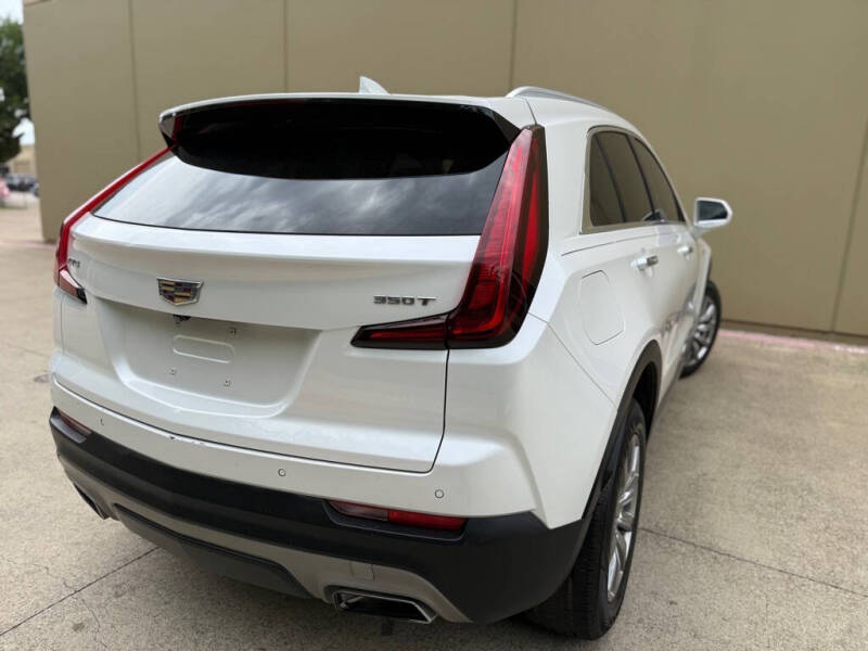 2020 Cadillac XT4 Premium Luxury