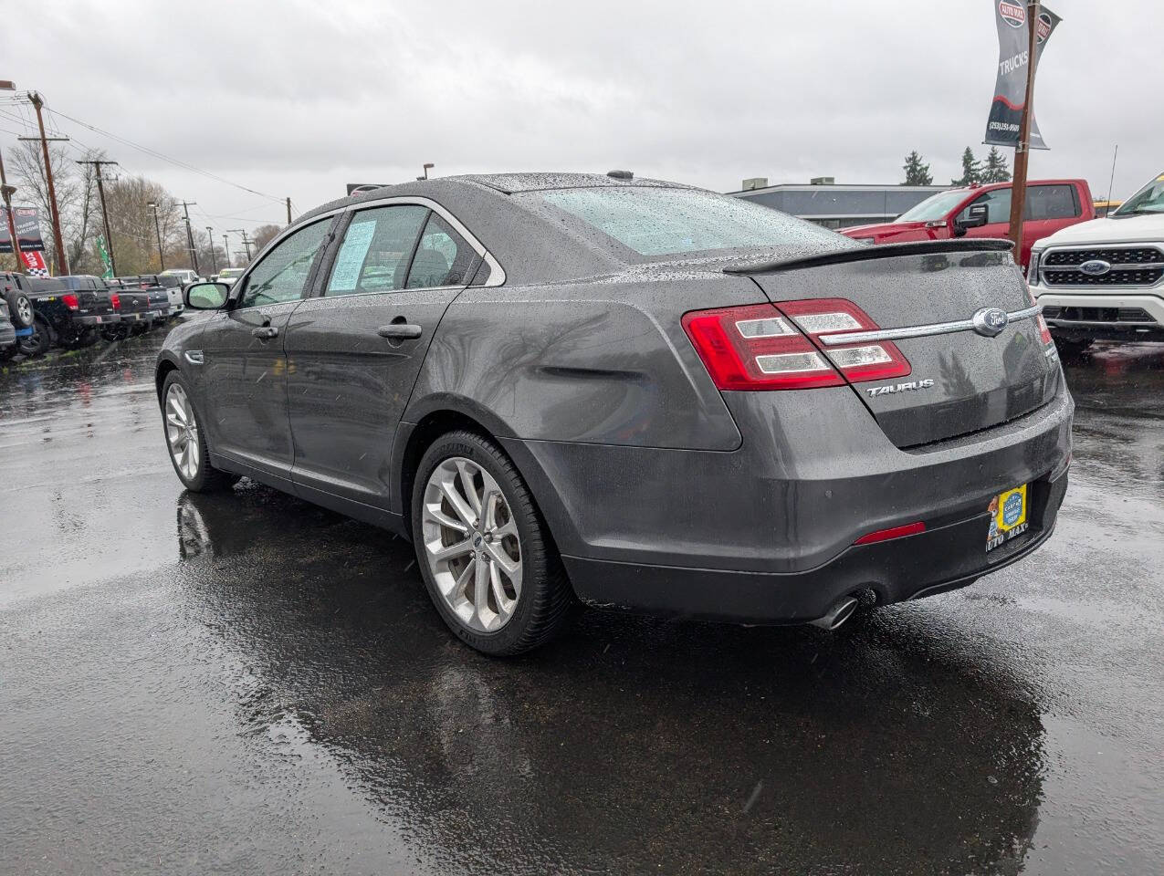 used 2016 Ford Taurus car, priced at $15,999
