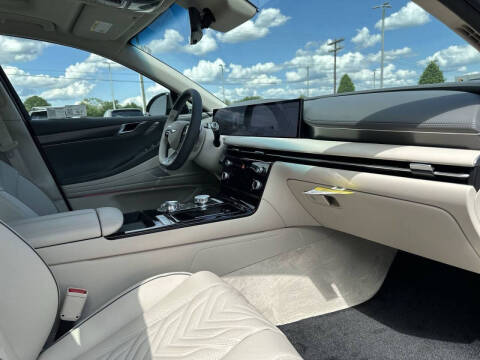 2025 Genesis G80 2.5T Sport Prestige