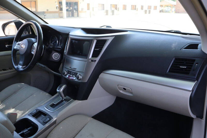 2012 Subaru Outback 2.5i Premium