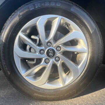 2016 Hyundai Tucson SE