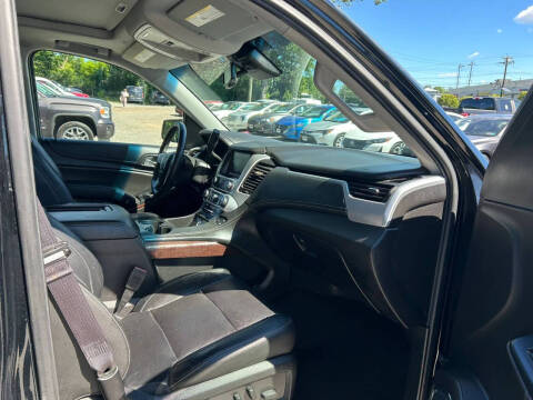 2017 GMC Yukon SLT