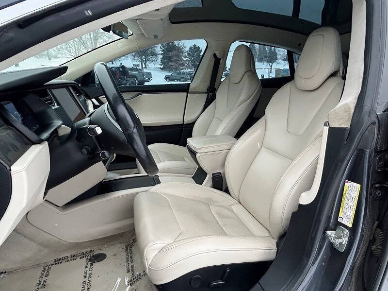 2018 Tesla Model S 75D