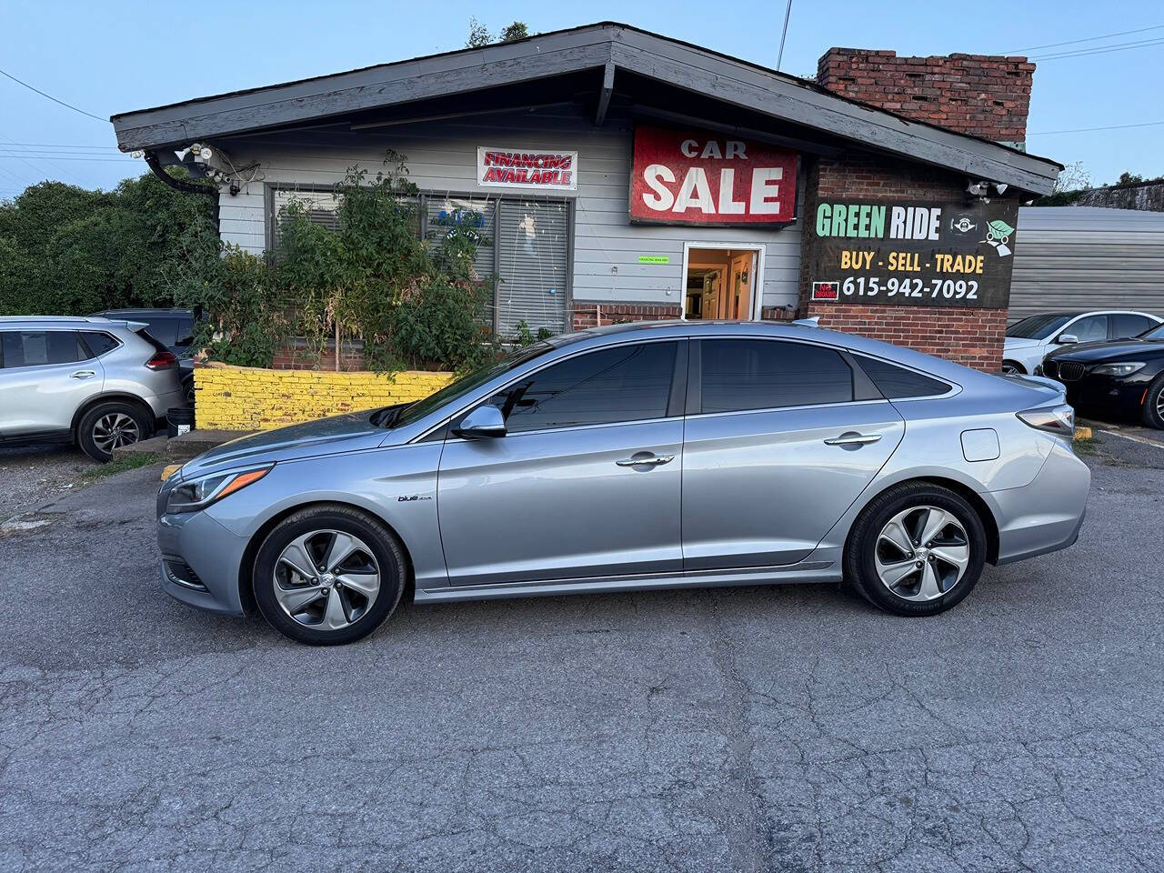 2016 Hyundai SONATA Hybrid for sale at Green Ride LLC in NASHVILLE, TN