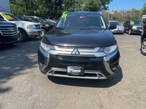 2019 Mitsubishi Outlander for sale at 77 Auto Mall in Newark NJ