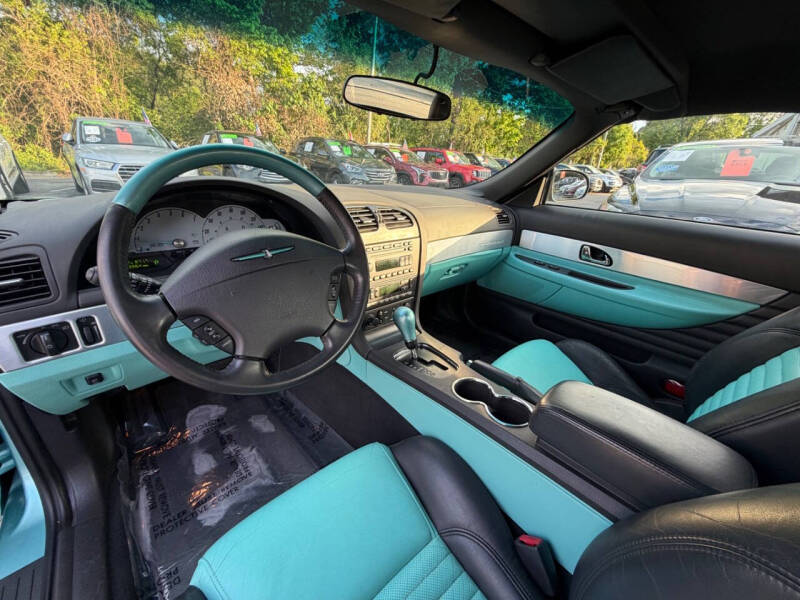 2002 Ford Thunderbird Deluxe