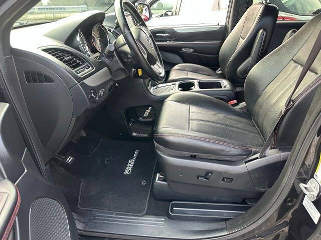 2016 Dodge Grand Caravan R/T