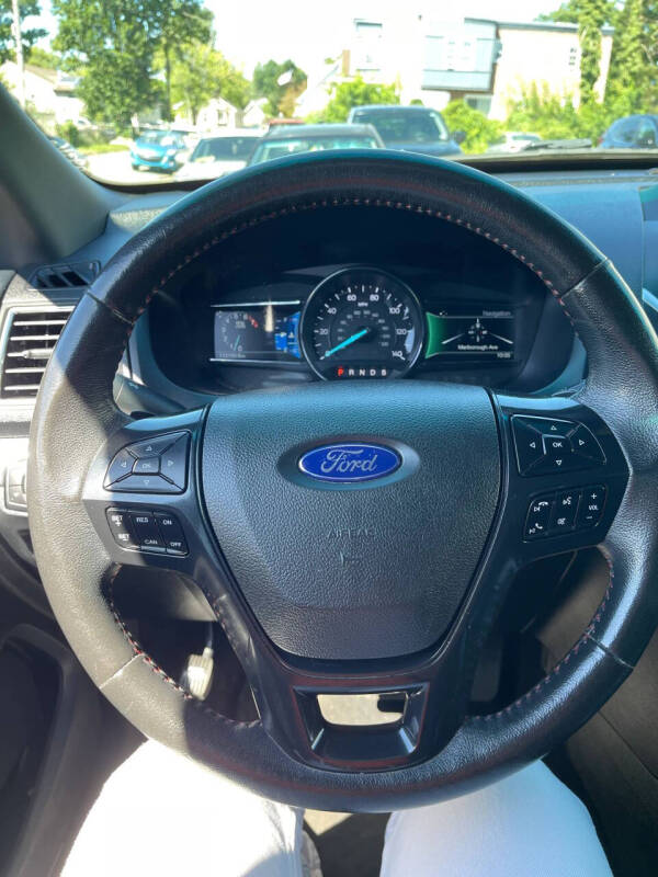 2016 Ford Explorer Sport